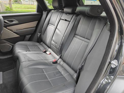 Used 2018 Land Rover Range Rover Velar R-Dynamic SE AWD/4WD image 20