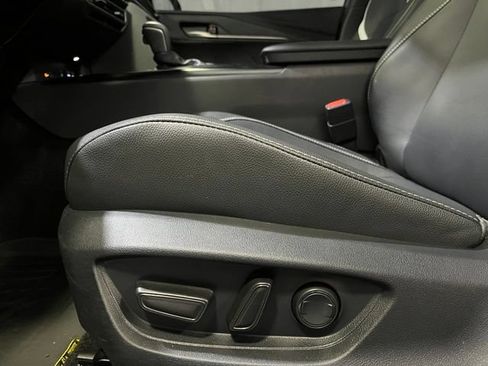 Used 2025 Toyota Camry SE w/ Multimedia Upgrade Package FWD image 14