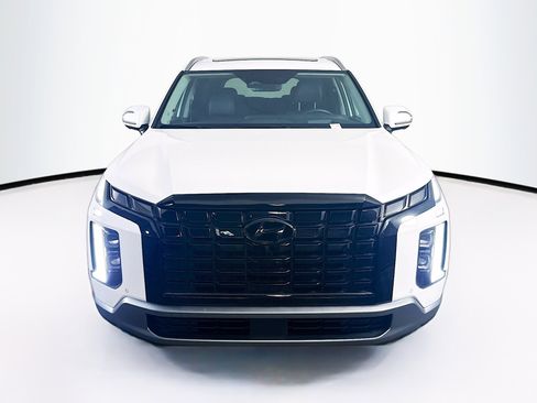 Used 2025 Hyundai Palisade Limited image 2