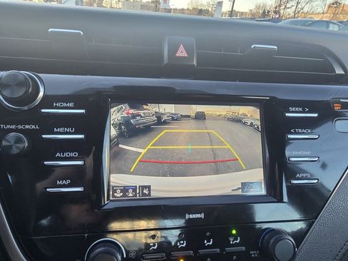 Certified 2020 Toyota Camry LE image 26