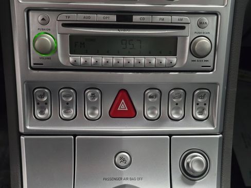 Used 2006 Chrysler Crossfire Limited RWD image 74