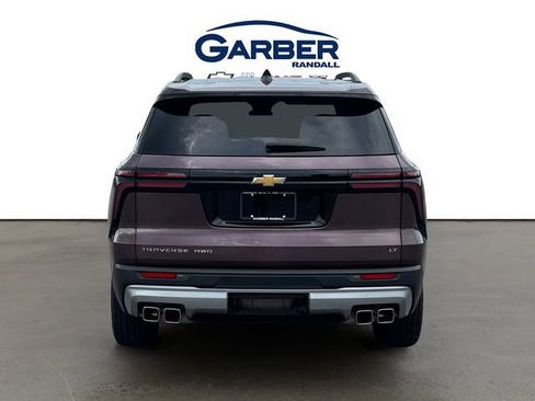Used 2024 Chevrolet Traverse LT AWD/4WD image 4