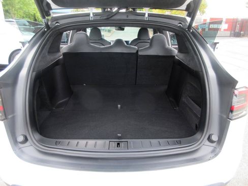 Used 2022 Tesla Model X AWD/4WD image 35