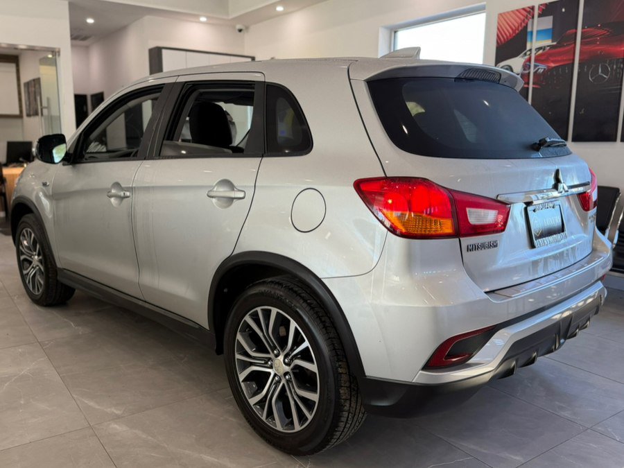 Used 2019 Mitsubishi Outlander Sport ES AWD/4WD image 5