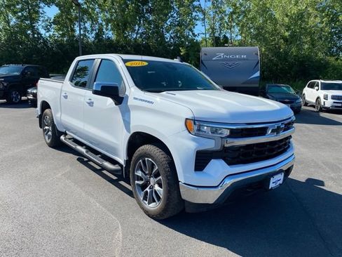 Used 2025 Chevrolet Silverado 1500 LT w/ Leather Package AWD/4WD image 19