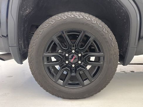 Used 2022 GMC Sierra 1500 Elevation AWD/4WD image 8