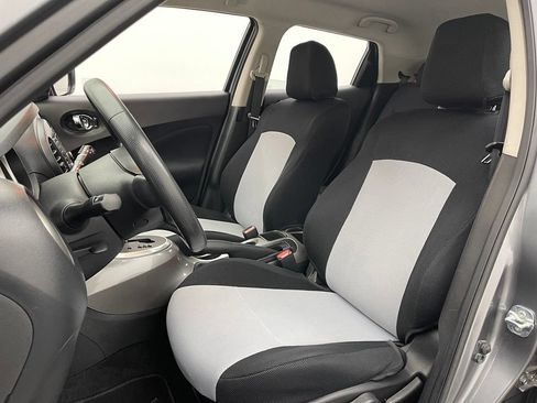 Used 2015 Nissan Juke S FWD image 16