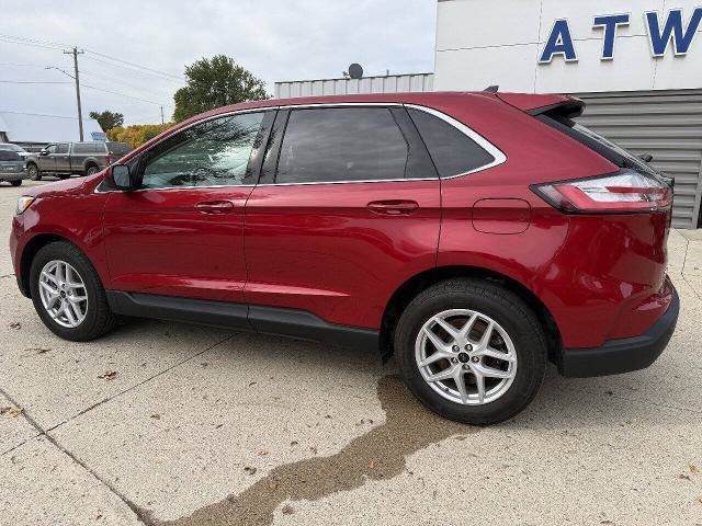 Certified 2023 Ford Edge SEL w/ Convenience Package AWD/4WD image 3
