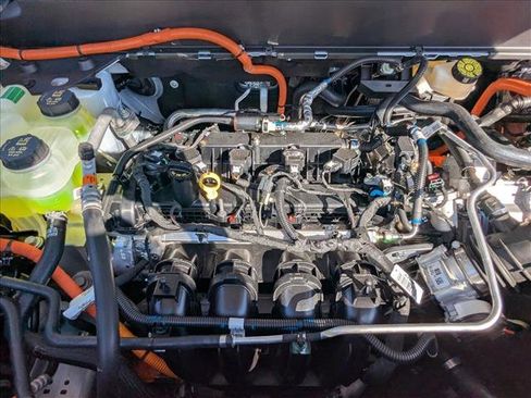 New 2025 Ford Maverick XL w/ Equipment Group 101A image 16