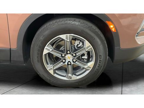 Certified 2023 Chevrolet Blazer LT w/ Driver Confidence Package image 16