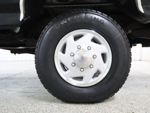 Used 1995 Ford F250 4x4 Regular Cab image 17