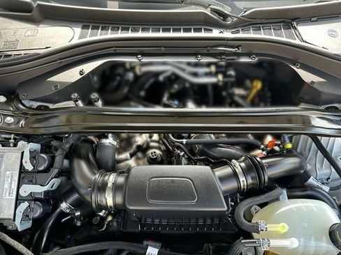 Certified 2025 Lincoln Aviator Reserve w/ Illumination Package AWD/4WD image 30