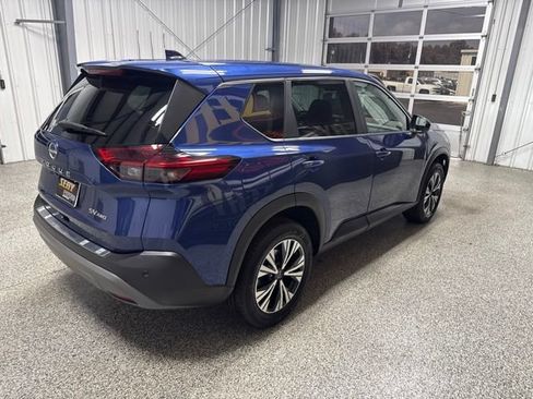 Used 2023 Nissan Rogue SV AWD/4WD image 20