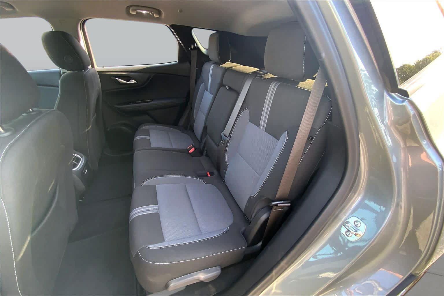 Used 2026 Chevrolet Blazer LT FWD image 21