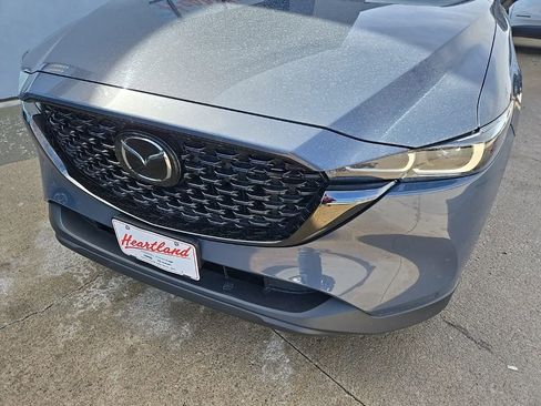 Used 2025 MAZDA CX-5 Carbon Edition image 16