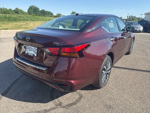 Used 2023 Nissan Altima 2.5 SV AWD/4WD image 7
