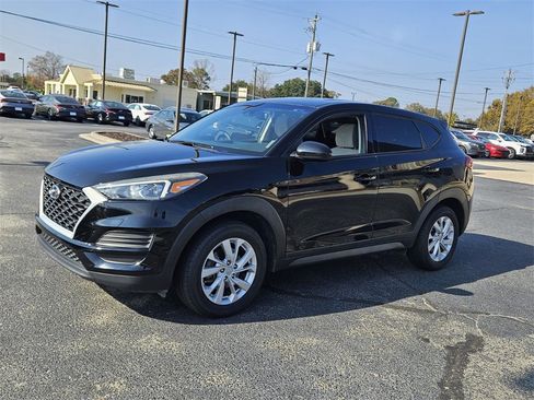Used 2019 Hyundai Tucson SE w/ Cargo Package image 3