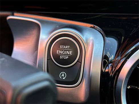 Used 2023 Mercedes-Benz GLB 250 GLB 250 image 15