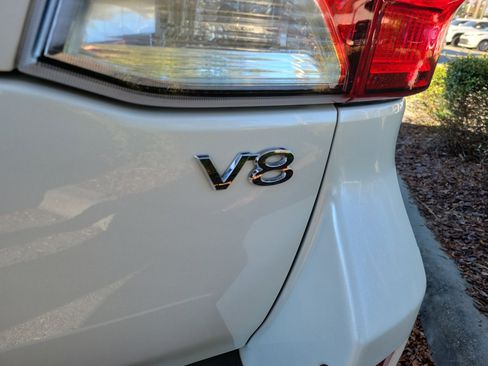 Used 2013 Toyota Land Cruiser image 18