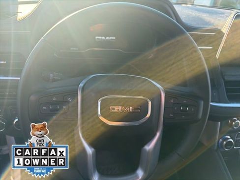 Used 2024 GMC Yukon SLE w/ Gmc Pro Safety Plus Package image 29