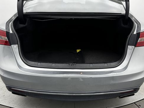 Used 2018 Toyota Avalon XLE image 28