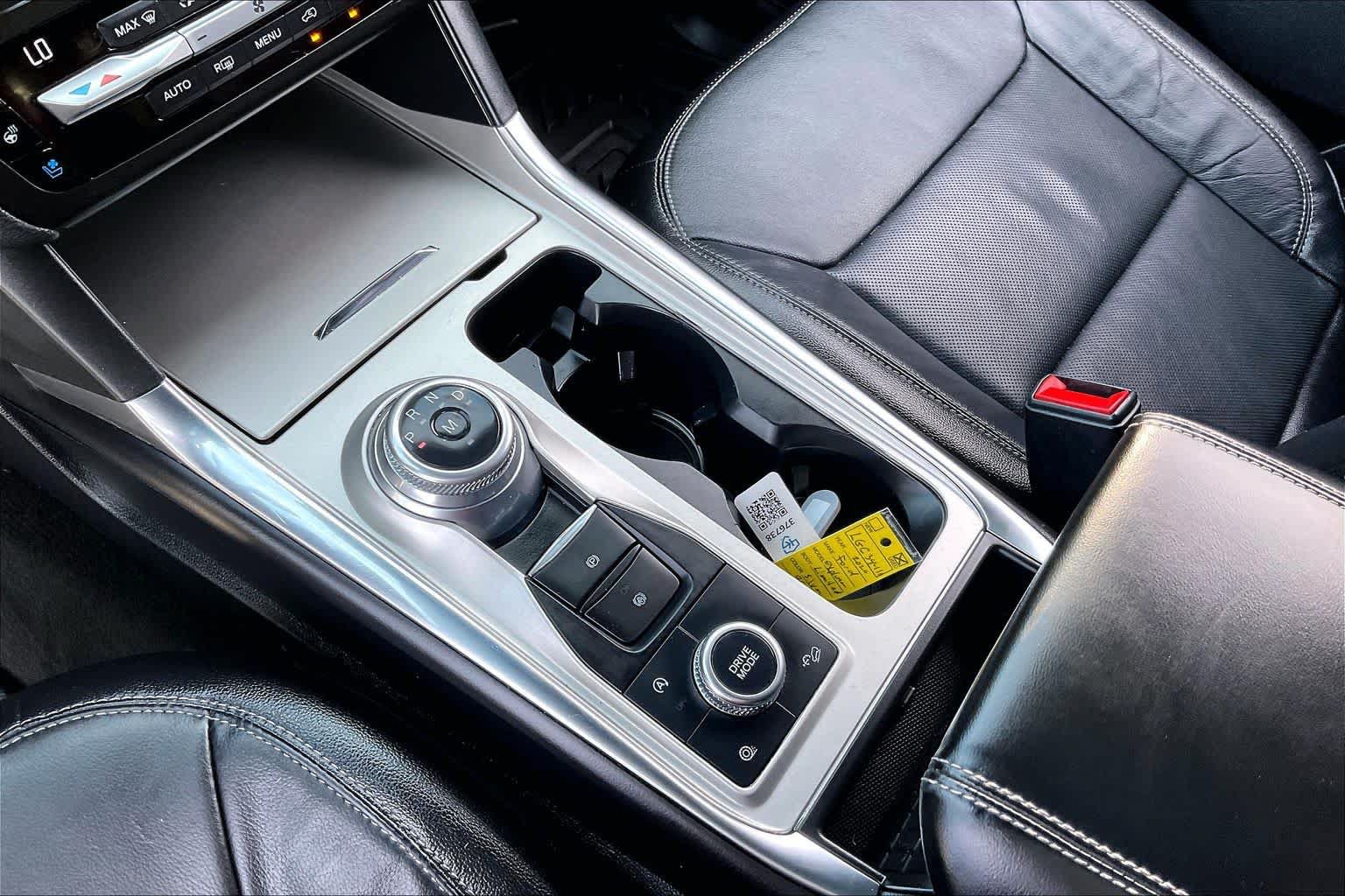 Certified 2020 Ford Explorer Limited AWD/4WD image 15