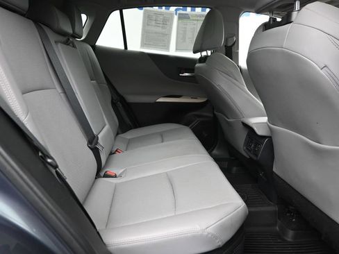 Used 2021 Toyota Venza Limited AWD/4WD image 10