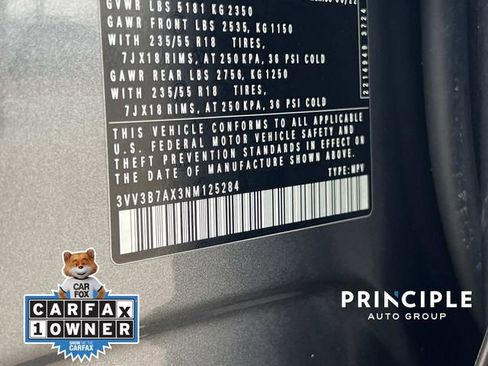 Certified 2022 Volkswagen Tiguan SE FWD image 36