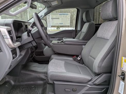 New 2026 Ford F450 4x4 Regular Cab Super Duty image 14