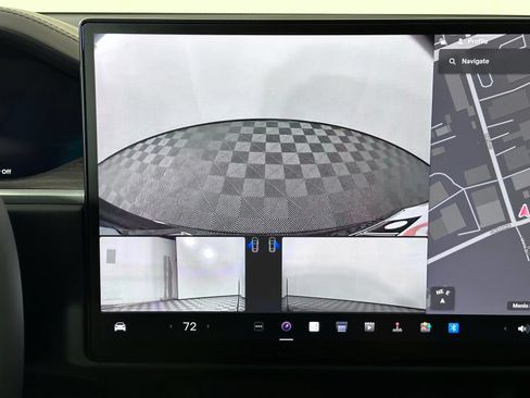 Used 2023 Tesla Model X AWD/4WD image 46