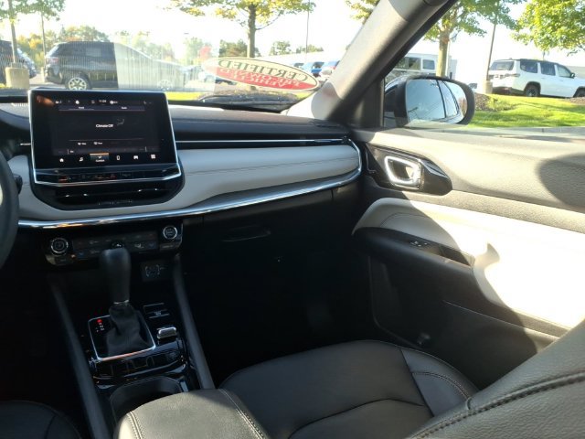 Certified 2024 Jeep Compass Limited AWD/4WD image 12