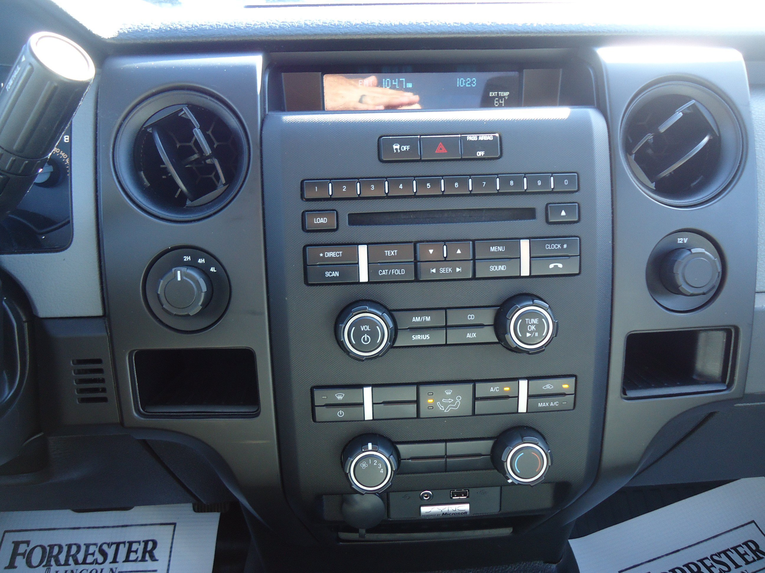 Used 2014 Ford F150 XL w/ Equipment Group 101A Mid AWD/4WD image 15