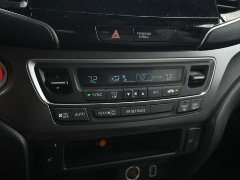 Used 2022 Honda Passport EX-L image 16