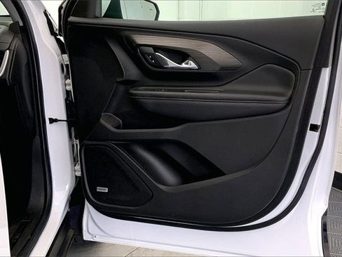 Used 2018 GMC Terrain SLT w/ Preferred Package image 23