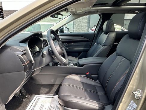 New 2025 MAZDA CX-50 AWD 2.5 Turbo w/ Weather Package image 16