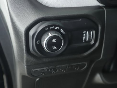 New 2025 Jeep Gladiator Sport image 14