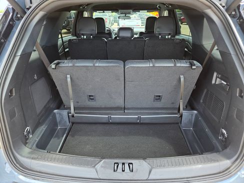 Used 2025 Ford Explorer ST-Line RWD image 25