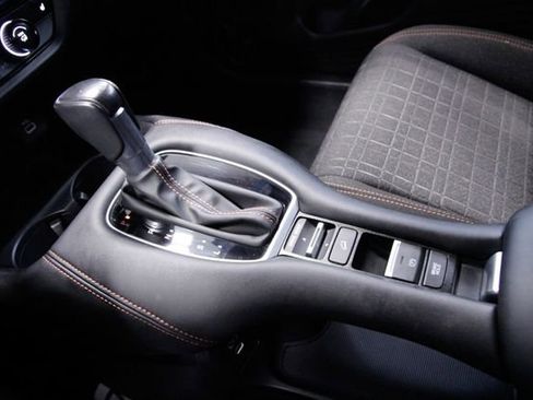 Certified 2024 Honda HR-V Sport image 28