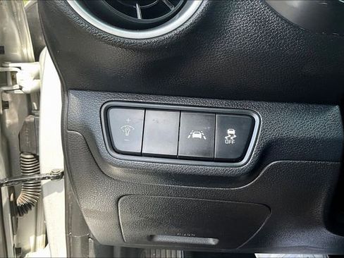 Used 2021 Kia Forte LXS FWD image 14
