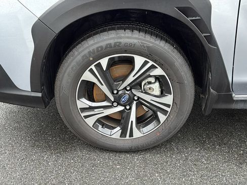 Certified 2025 Subaru Crosstrek 2.5i Premium AWD/4WD image 10