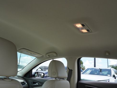 Used 2024 Chevrolet Malibu LT FWD image 35