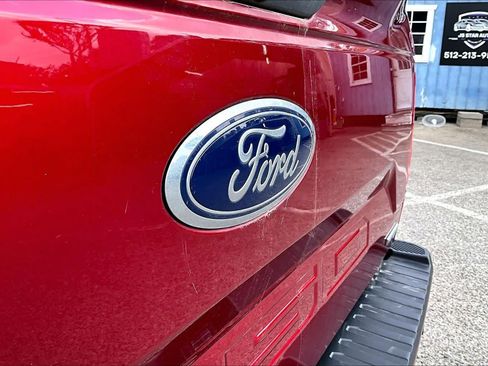 Used 2019 Ford F150 XLT w/ Equipment Group 302A Luxury AWD/4WD image 31