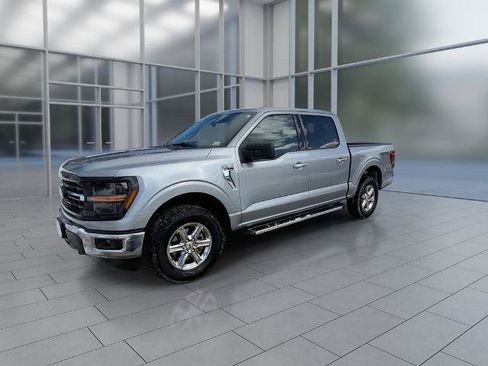 Certified 2025 Ford F150 XLT w/ Equipment Group 301A Standard image 4