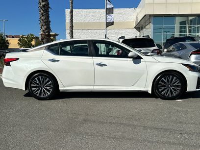 Certified 2023 Nissan Altima 2.5 SV