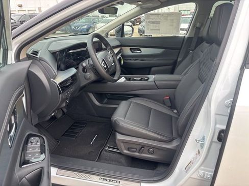 New 2026 Nissan Murano Platinum AWD/4WD image 9