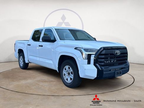 Used 2022 Toyota Tundra SR RWD image 1