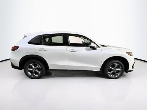 Used 2023 Honda HR-V EX-L image 4