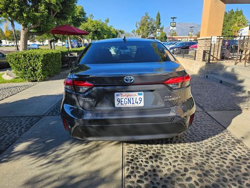 Used 2023 Toyota Corolla LE image 6