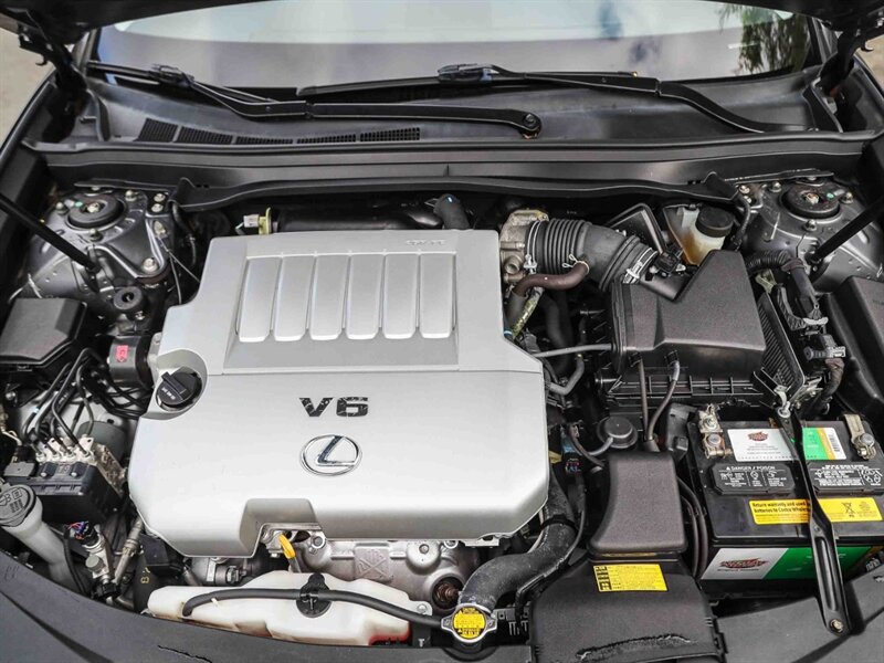 Used 2013 Lexus ES 350 w/ Luxury Pkg FWD image 32
