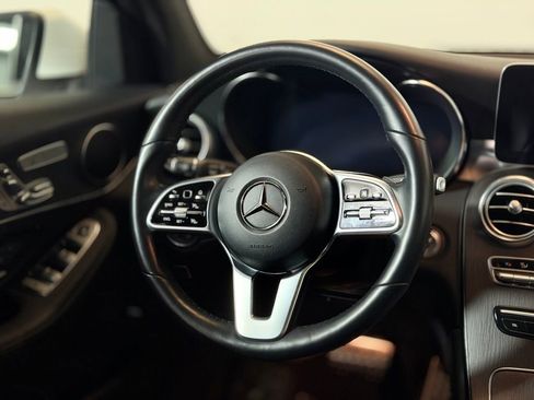 Used 2022 Mercedes-Benz GLC 300 4MATIC image 14